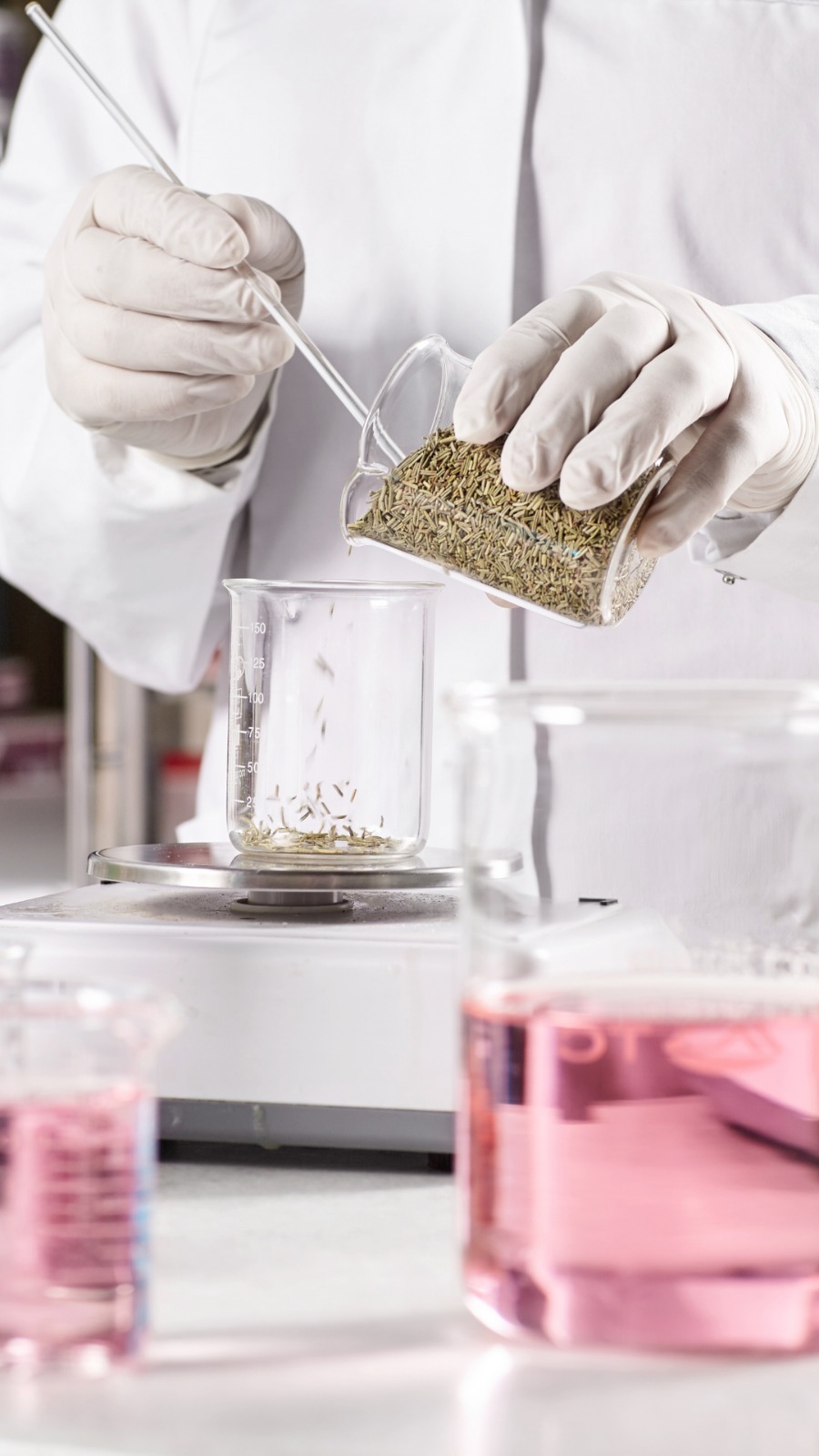 The slitter is slitting the wire cloth into strips.